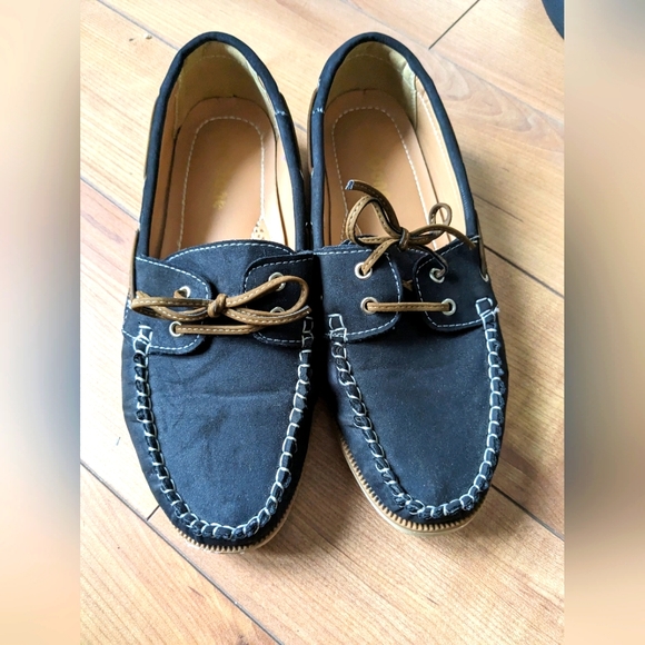 One O One Boat Shoes Navy Blue US 7.5 - Picture 1 of 6